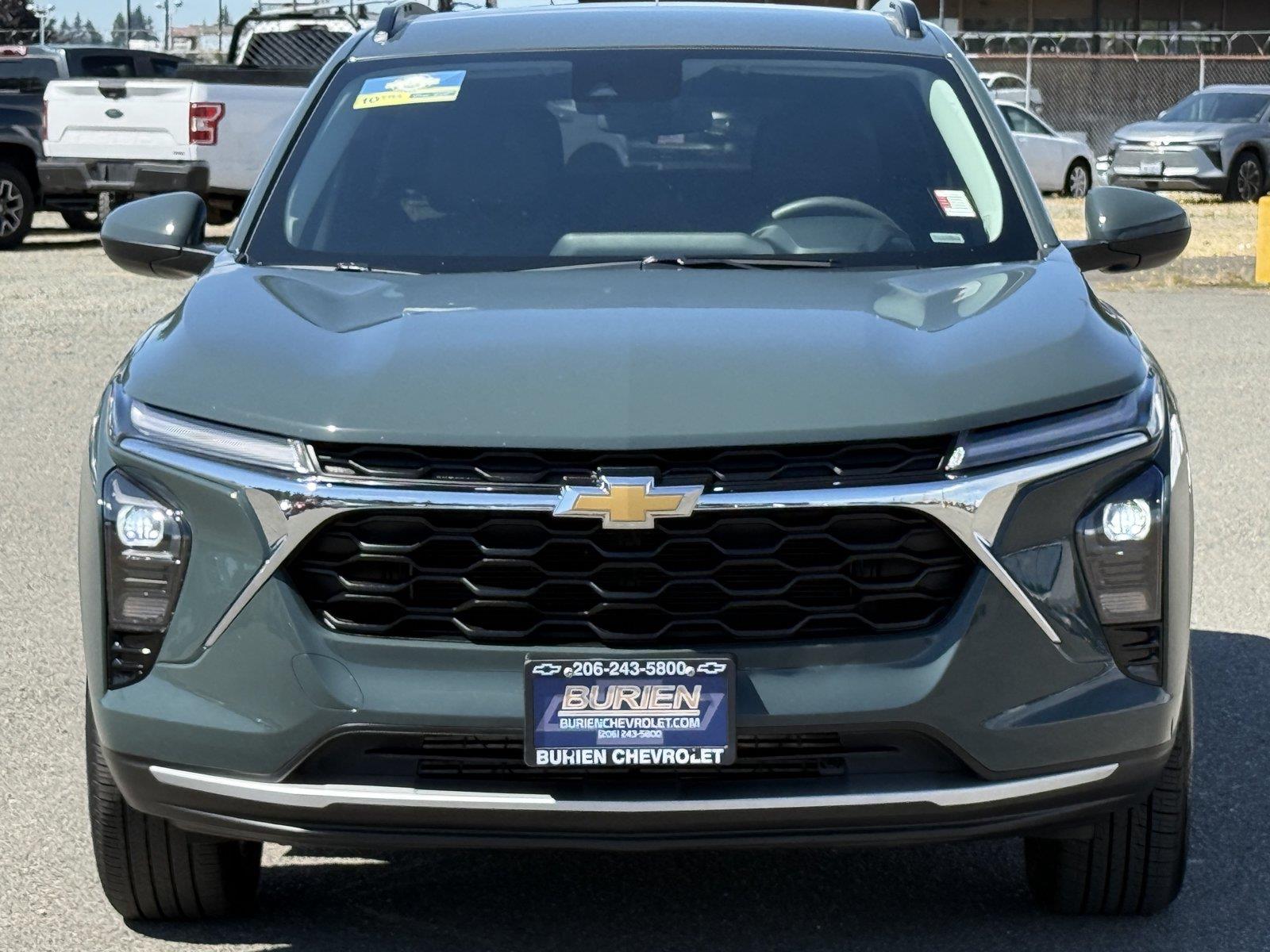 Used 2025 Chevrolet TRAX Sedan