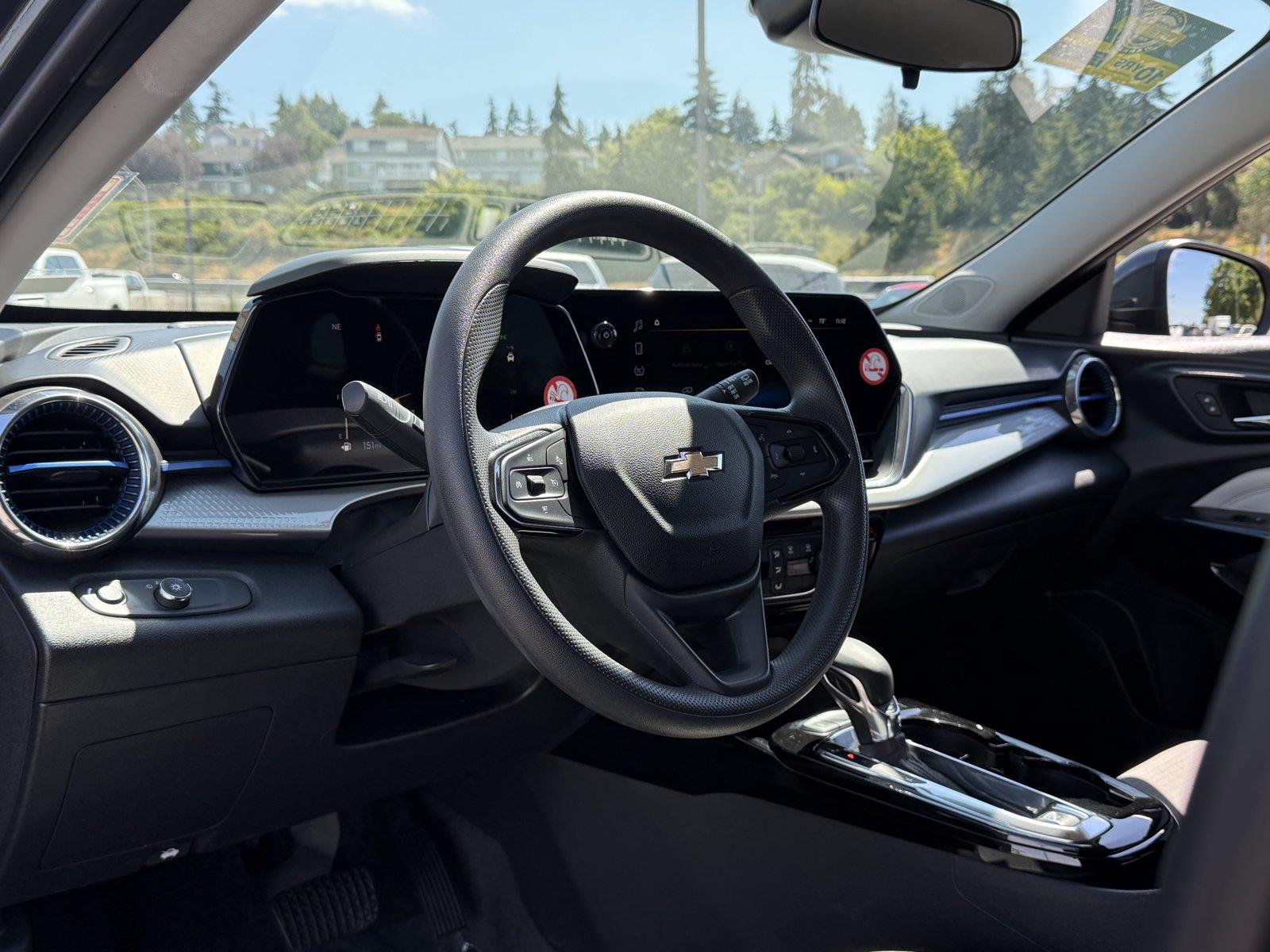 Used 2025 Chevrolet TRAX Sedan