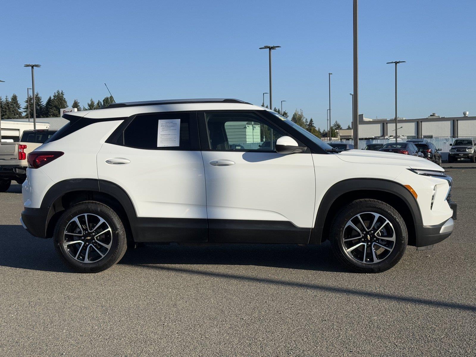 Used 2025 Chevrolet Trailblazer SUV