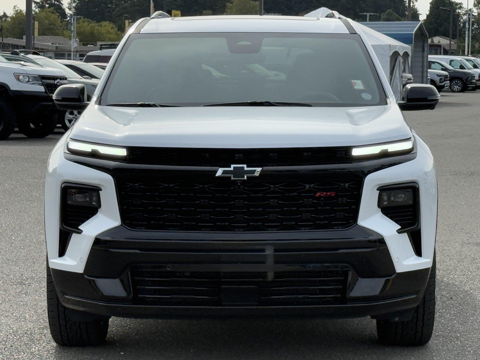 Used 2025 Chevrolet Traverse SUV