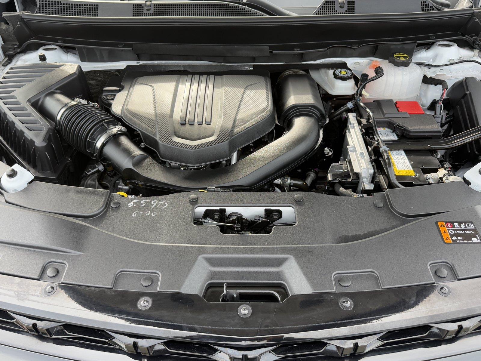 Used 2025 Chevrolet Traverse SUV