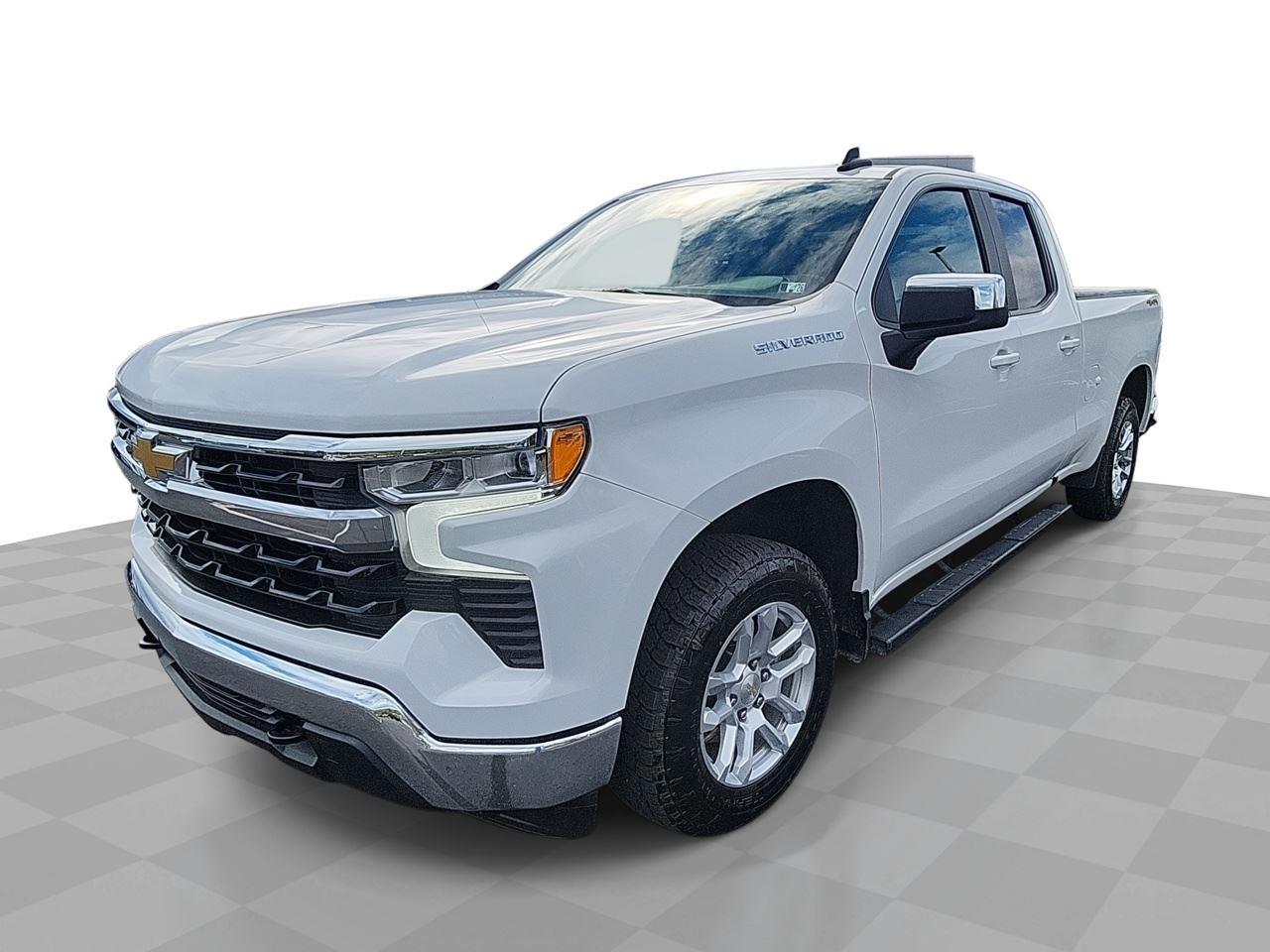 Summit White 2022 Chevrolet Silverado 1500 Pickup Truck Four-Wheel Drive 8-Speed Automatic