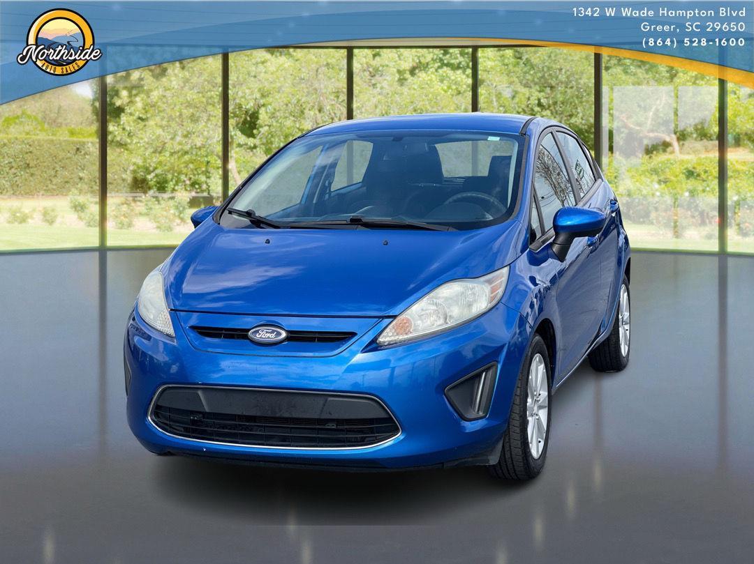 2011 Ford Fiesta SE Hatchback