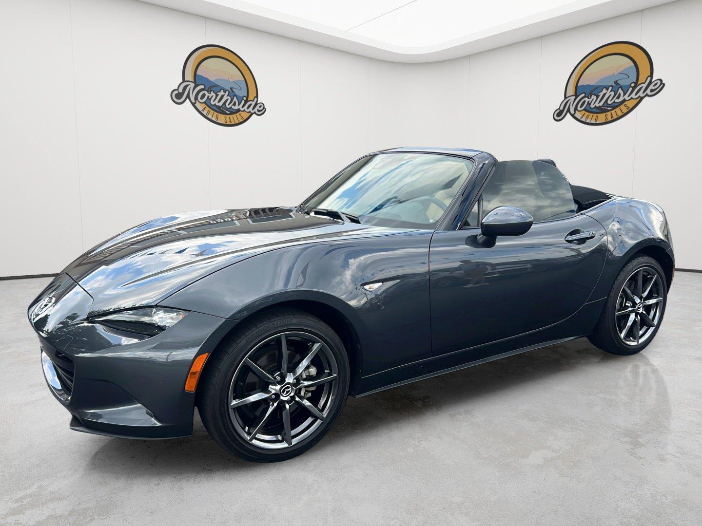 Meteor Gray Mica 2016 Mazda MX-5 Miata Convertible Rear-Wheel Drive Automatic