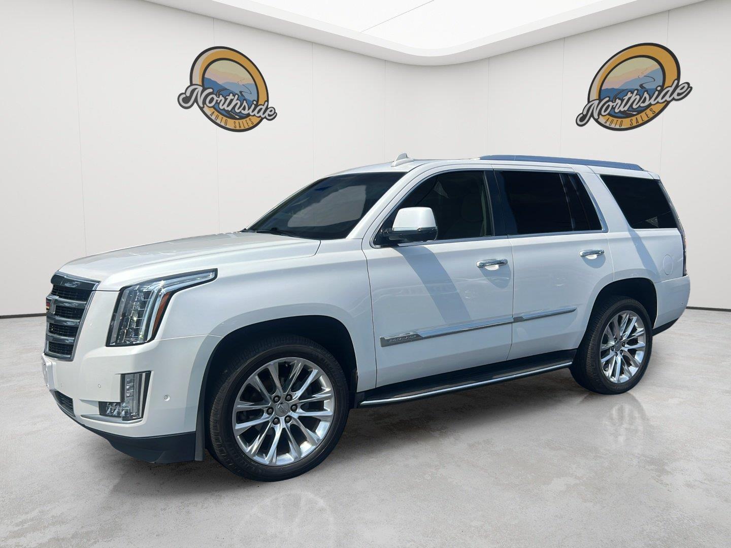 Crystal White Tricoat 2017 Cadillac Escalade SUV / Crossover Four-Wheel Drive 8-Speed Automatic