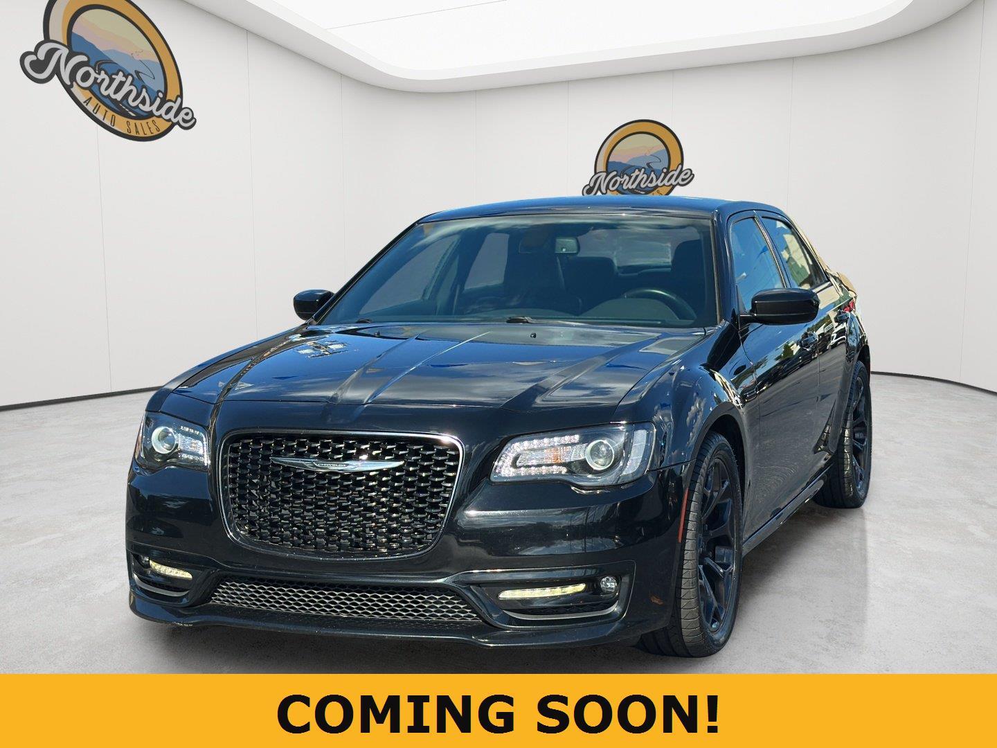 Gloss Black 2019 Chrysler 300 Sedan Rear-Wheel Drive 8-Speed Automatic
