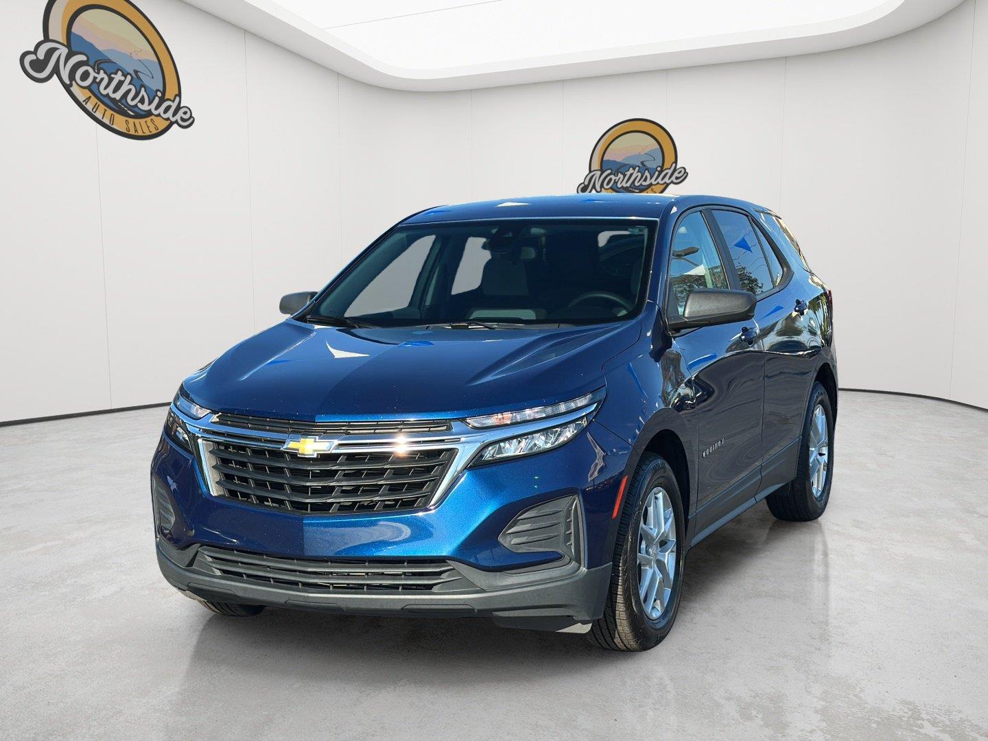 2022 Chevrolet Equinox LS FWD with 1FL