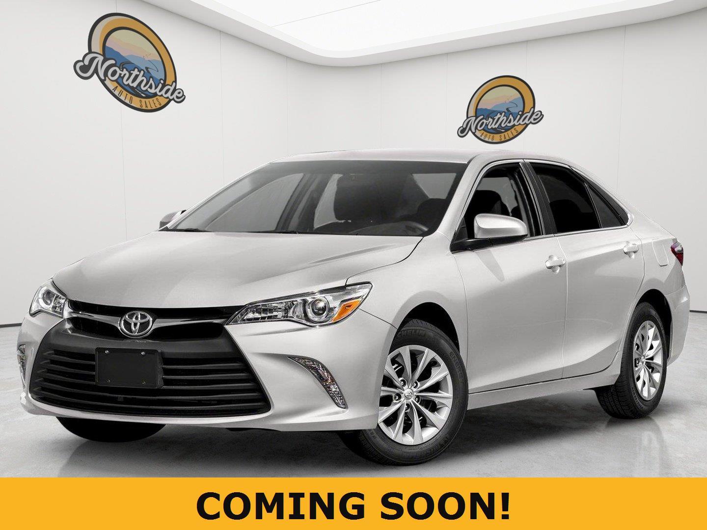 Super White 2017 Toyota Camry Sedan Front-Wheel Drive Automatic