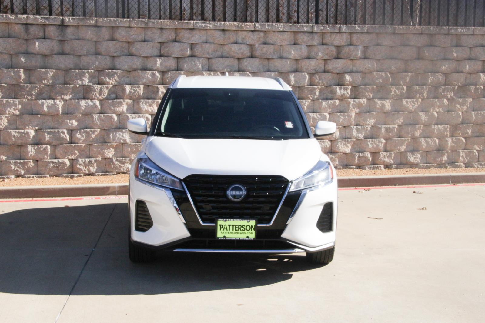 Used 2024 Nissan Kicks SV with VIN 3N1CP5CV4RL492743 for sale in Longview, TX