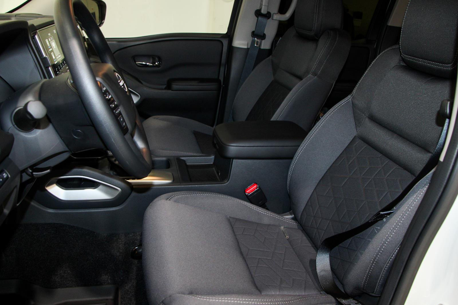 Nissan Frontier