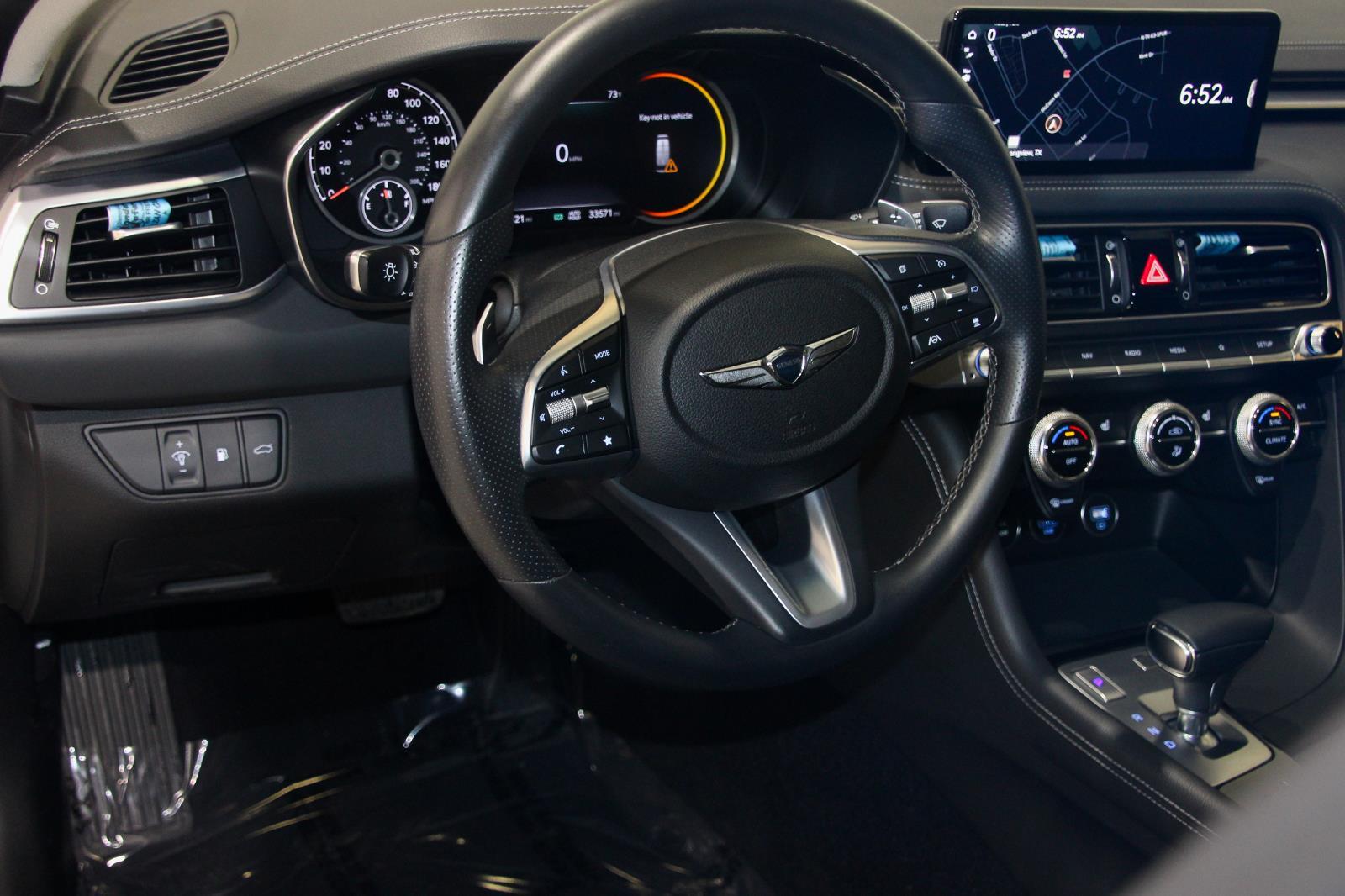 Genesis G70