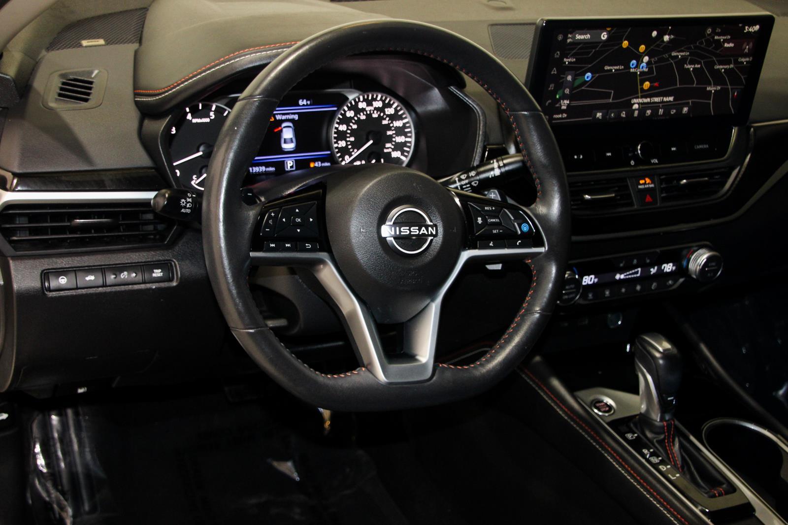 Nissan Altima