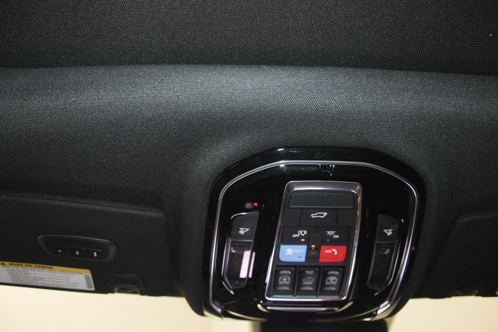 Jeep Grand Cherokee L