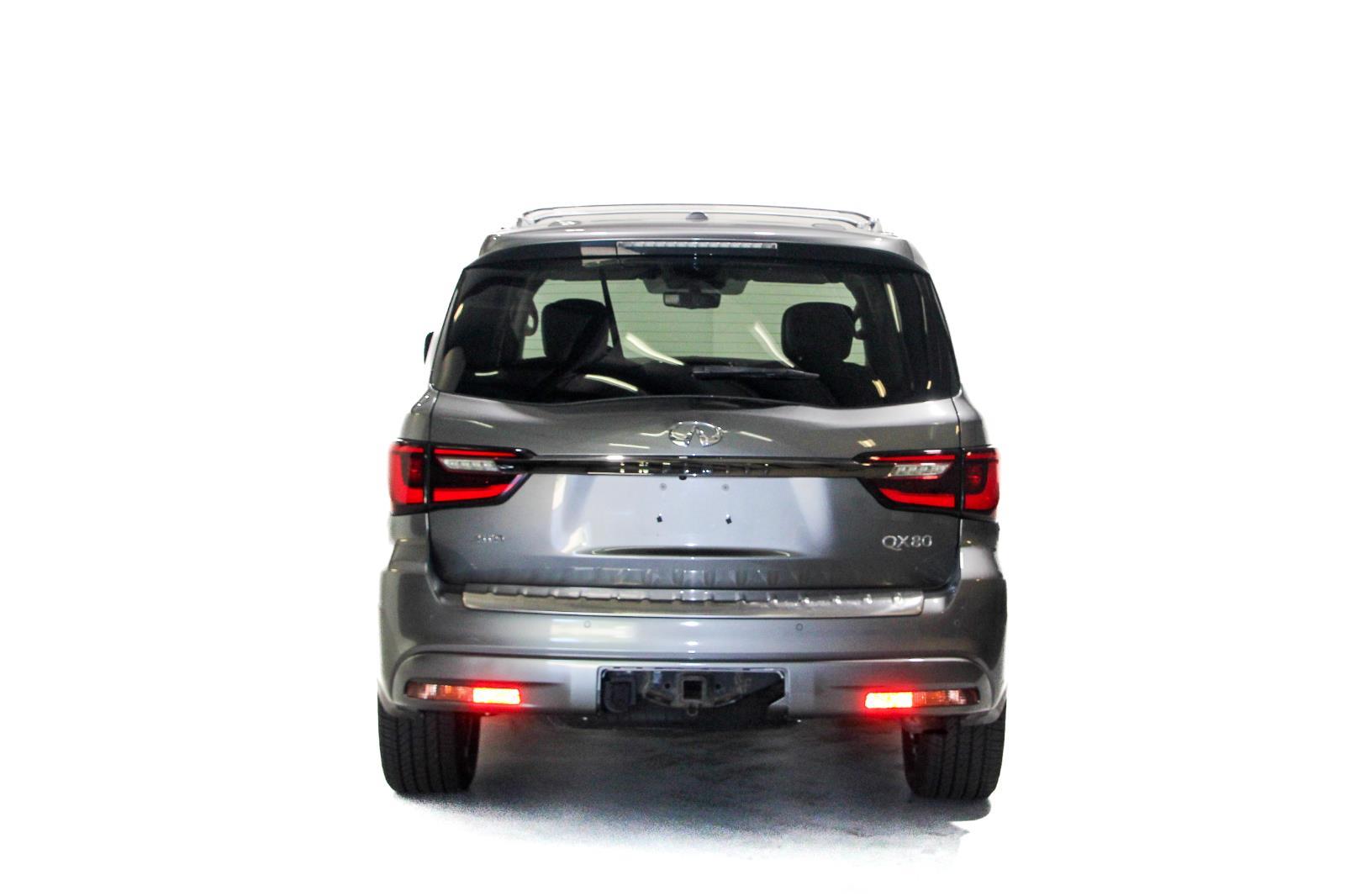 INFINITI QX80