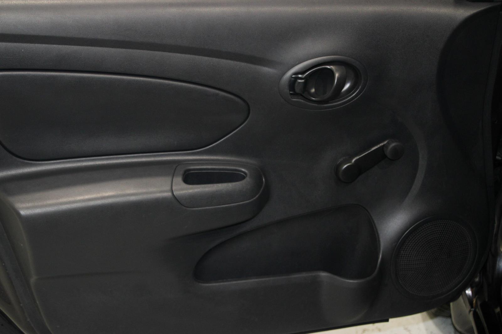 Nissan Versa