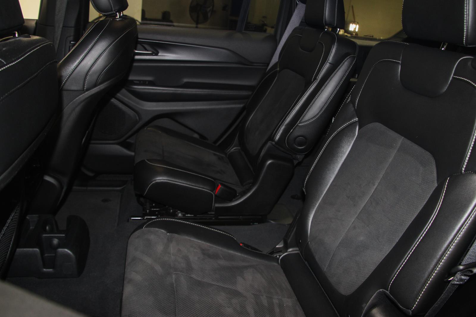 Jeep Grand Cherokee L
