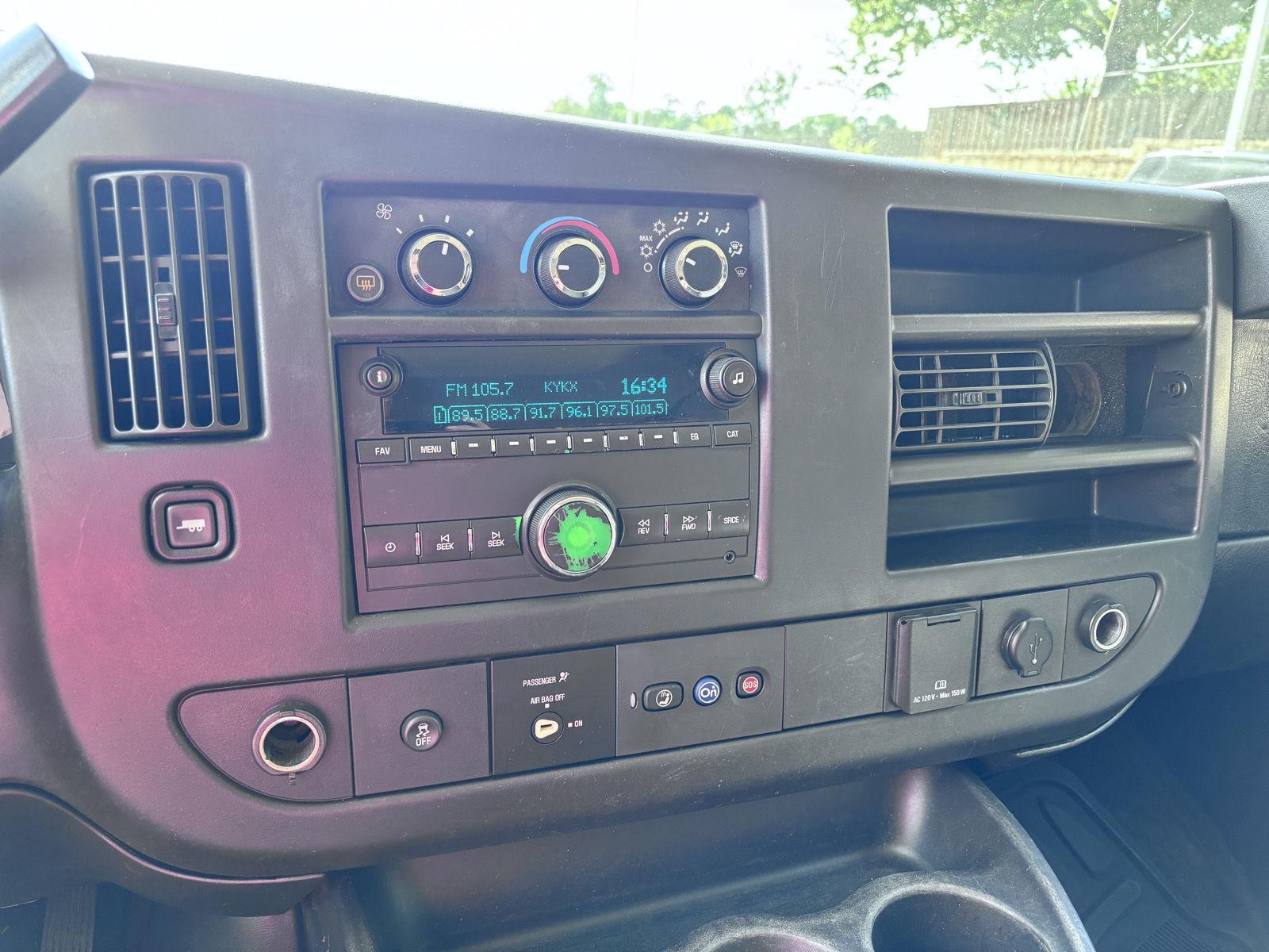Chevrolet Express 3500