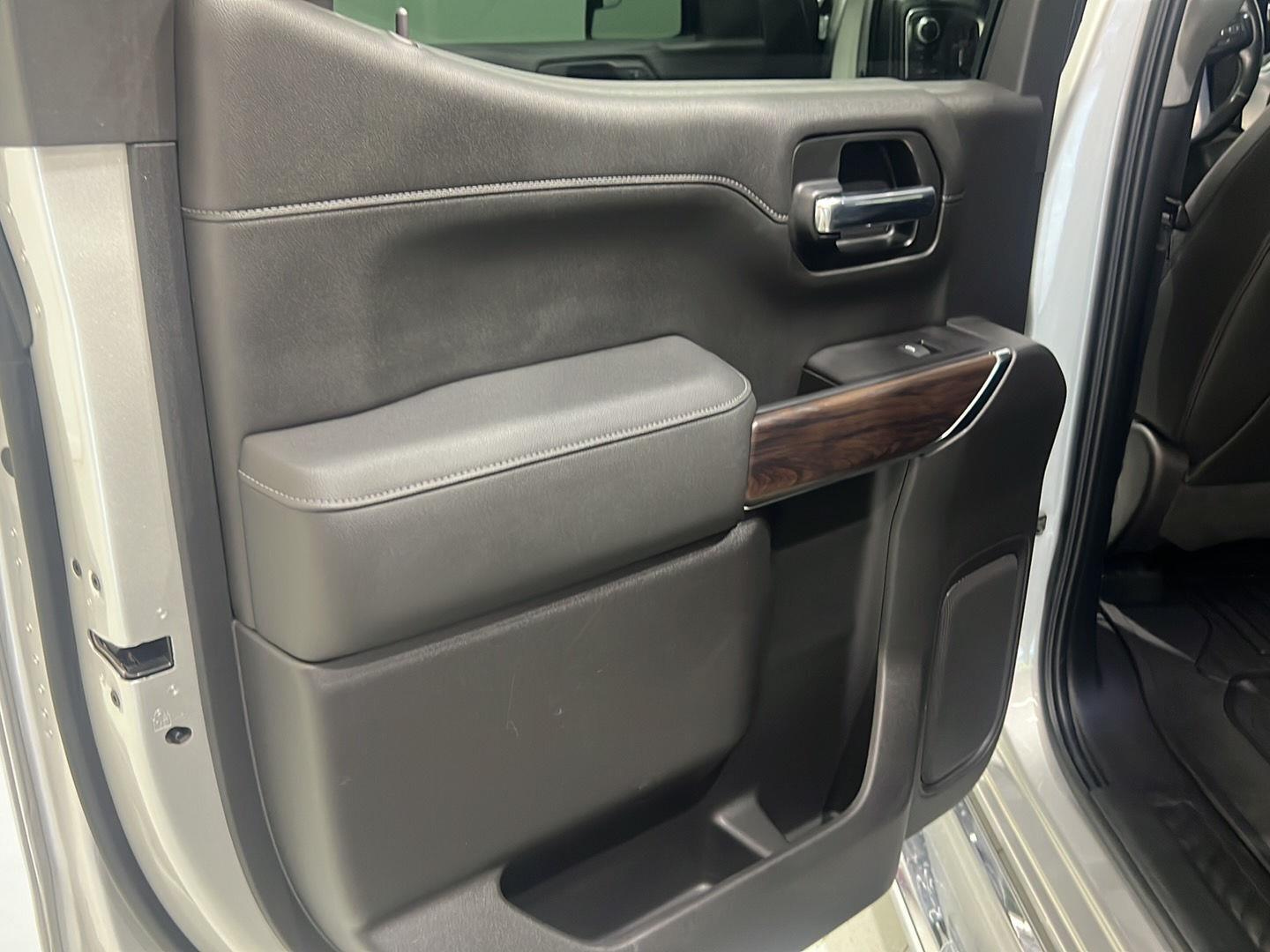 2019 Gmc Sierra 1500 SLT photo 15