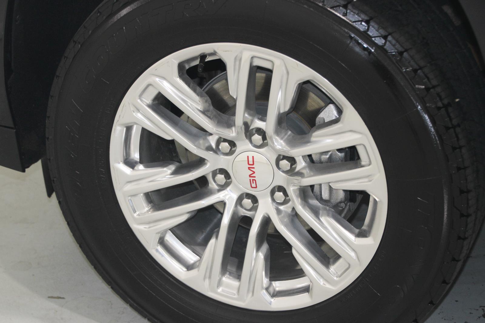 2023 Gmc Yukon SLT photo 23