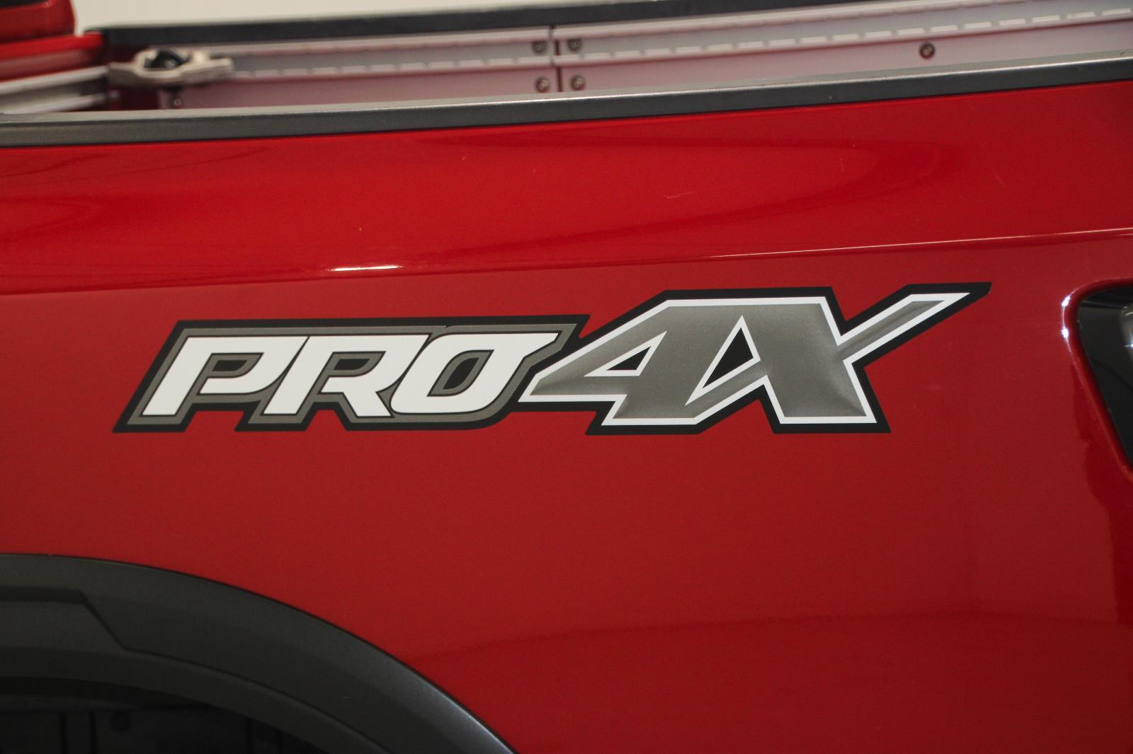 2022 Nissan Titan PRO-4X photo 46