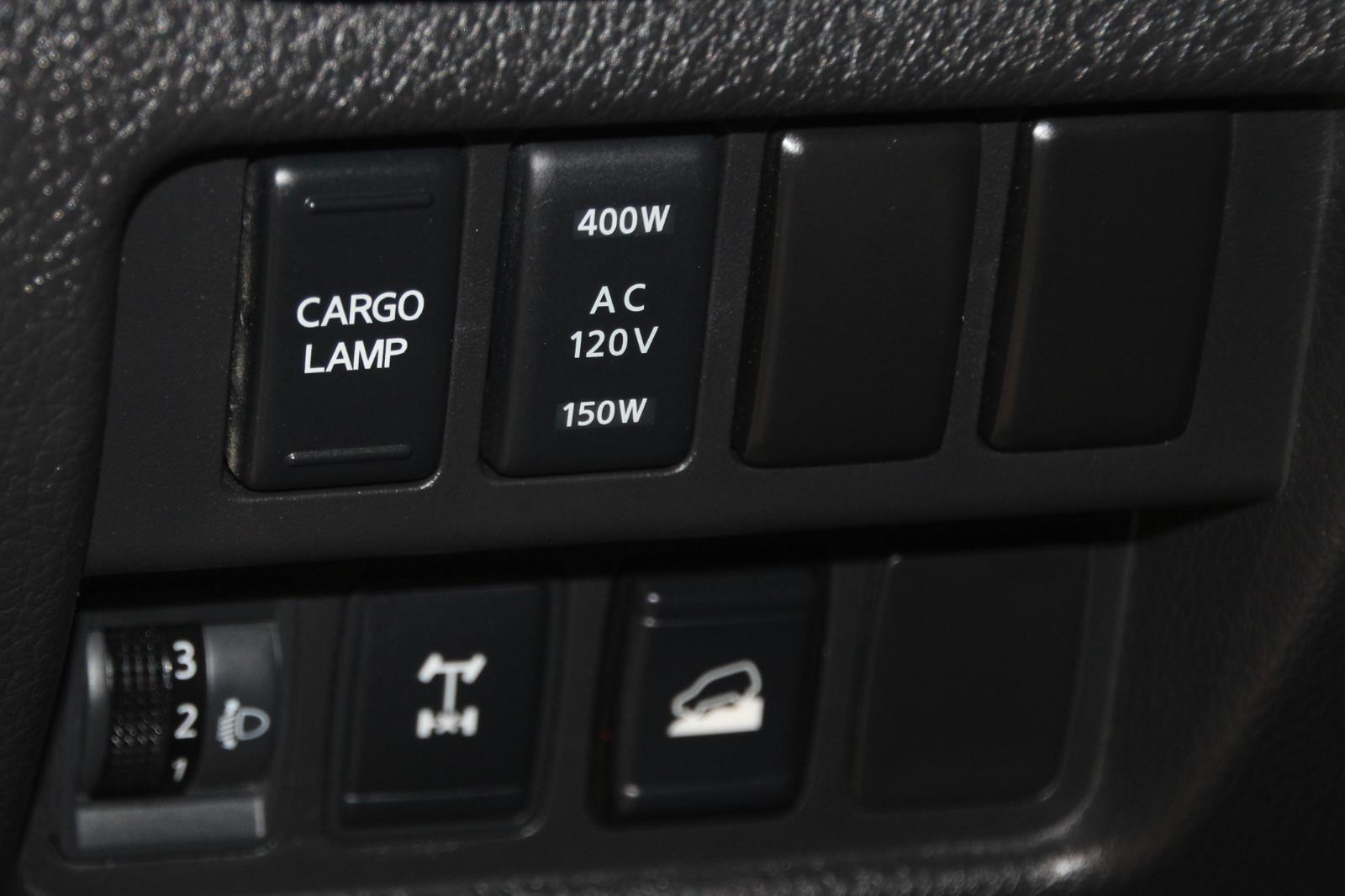 2022 Nissan Titan PRO-4X photo 51