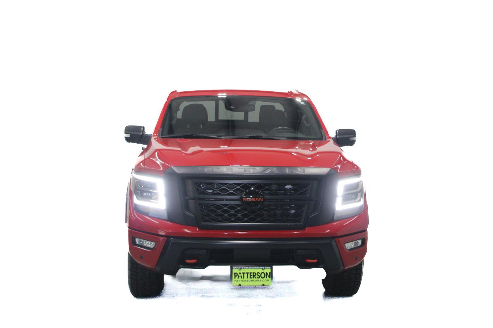 2022 Nissan Titan PRO-4X photo 43