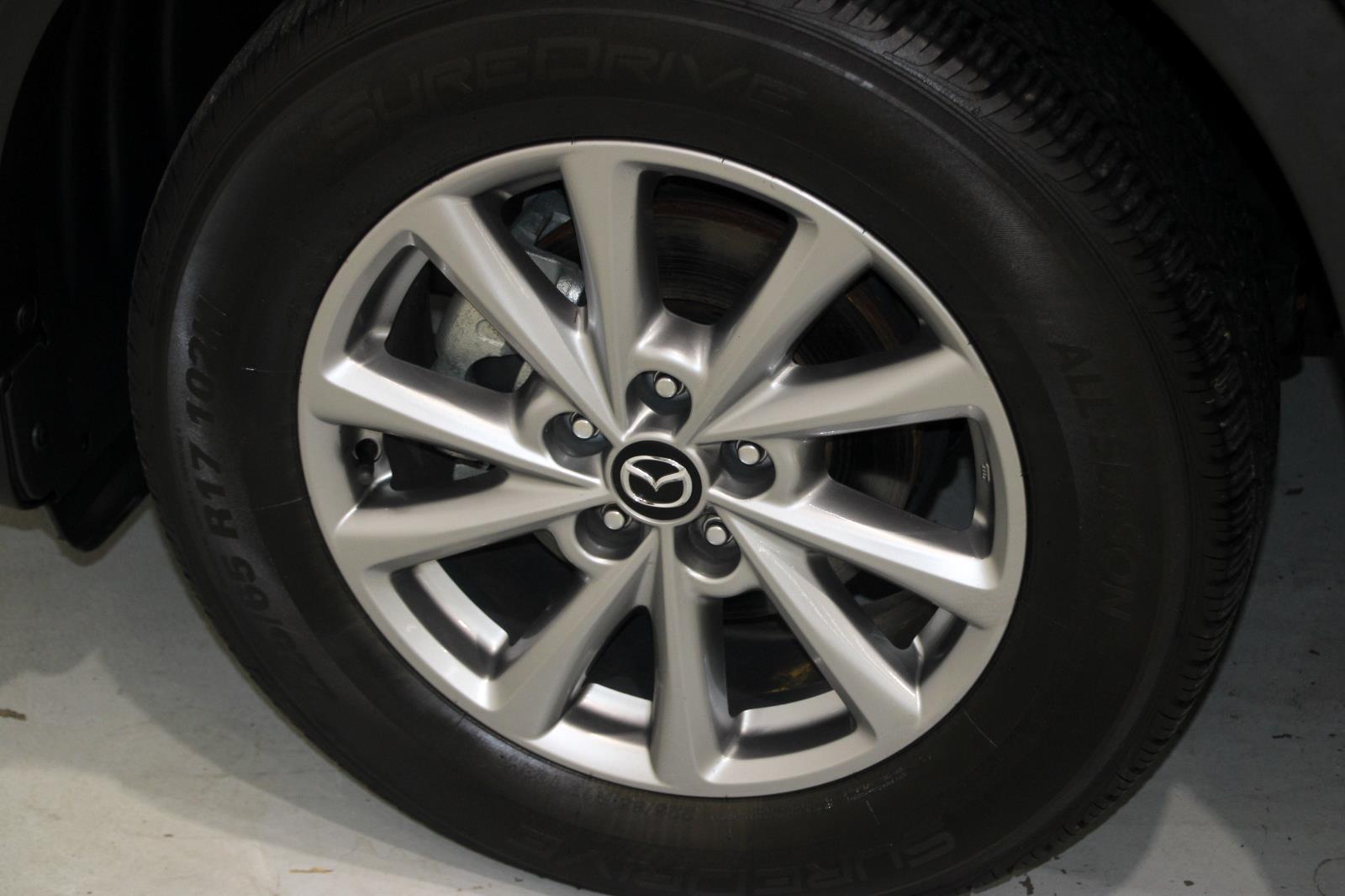 2023 Mazda CX-5 2.5 S Preferred photo 17