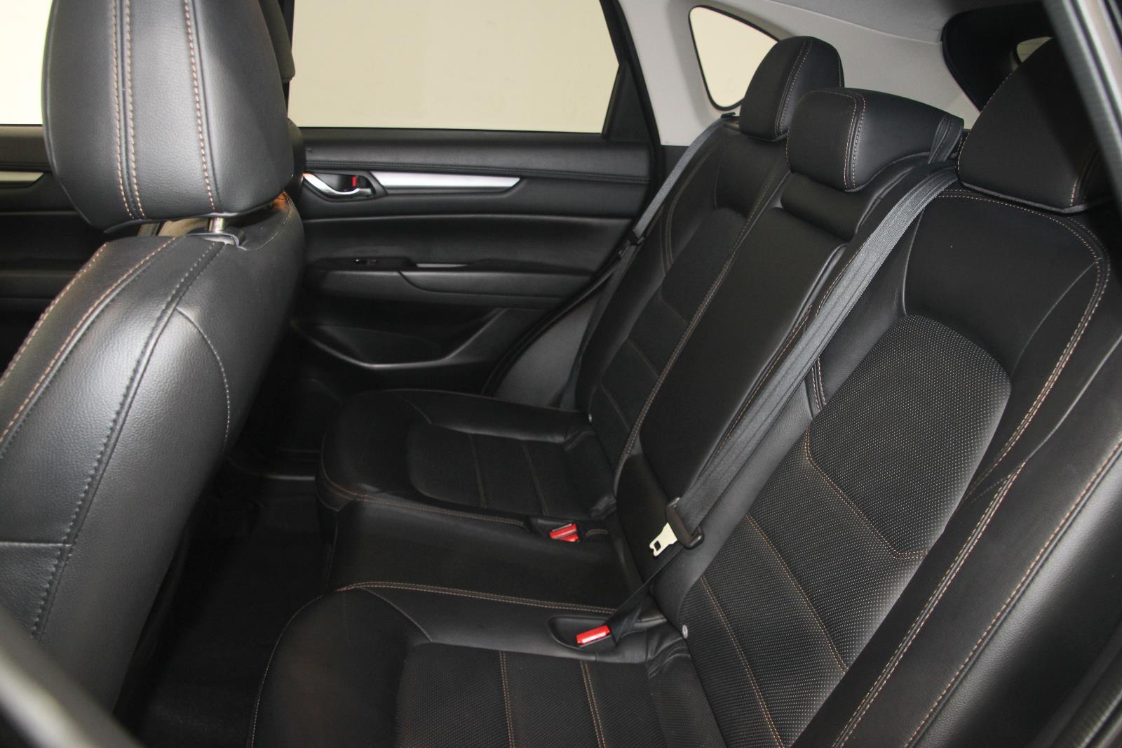 2023 Mazda CX-5 2.5 S Preferred photo 14