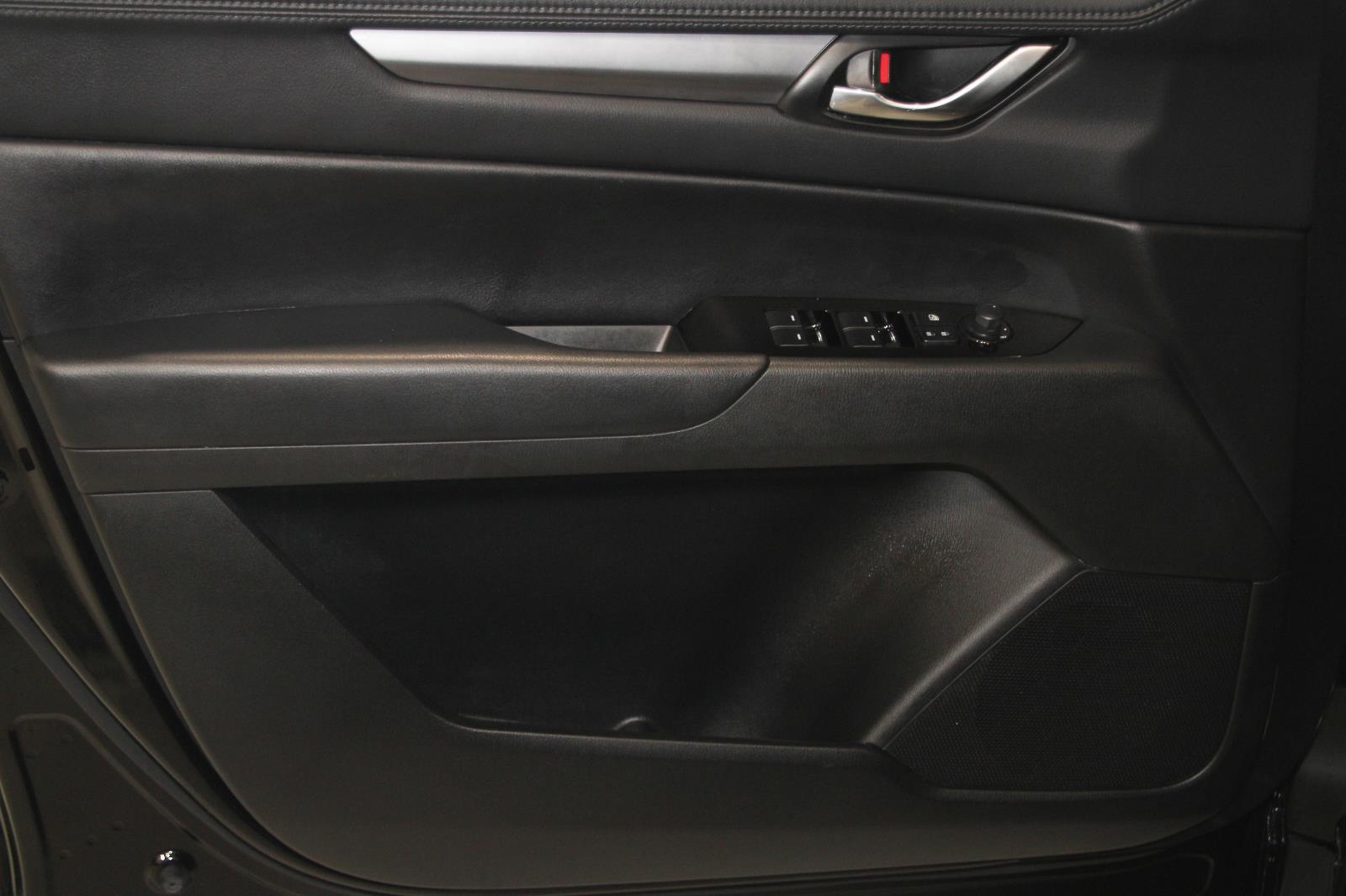 2023 Mazda CX-5 2.5 S Preferred photo 15