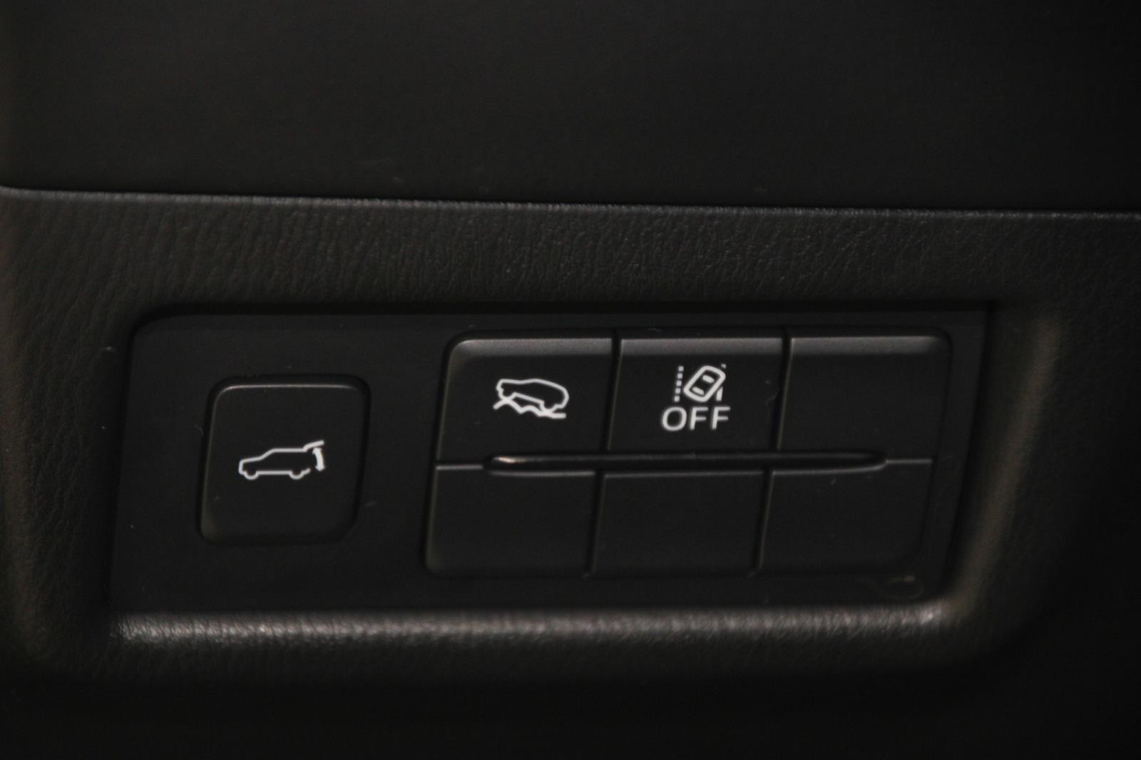 2023 Mazda CX-5 2.5 S Preferred photo 8