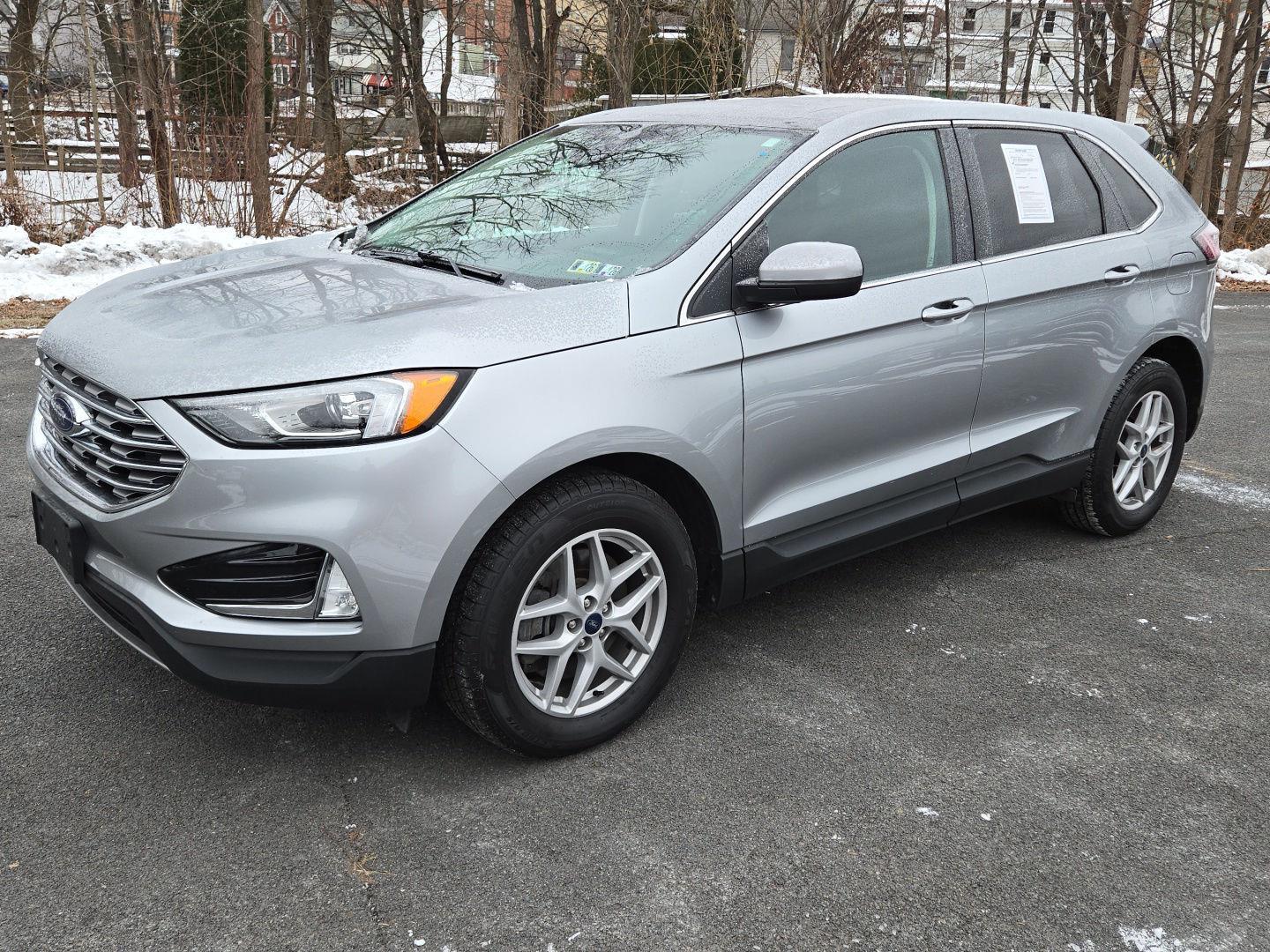 2021 Ford Edge SEL's photo
