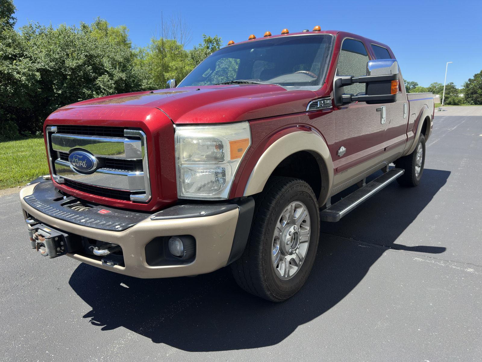 Ruby Red Metallic Tinted Clearcoat 2014 Ford F-250 Super Duty King Ranch Crew Cab 4WD Pickup Truck Four-Wheel Drive 6-Speed Automatic