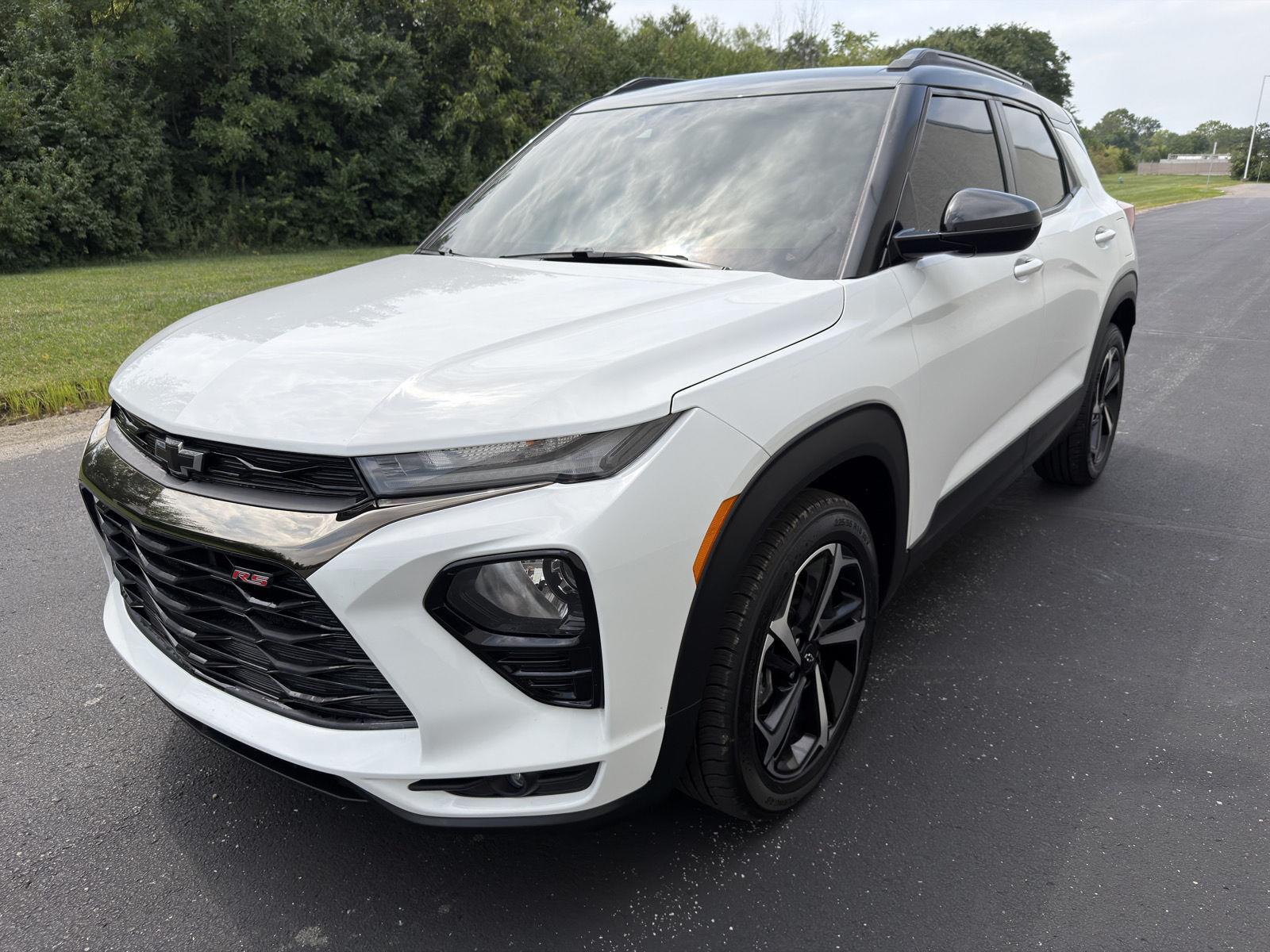 Summit White 2022 Chevrolet Trailblazer SUV / Crossover Front-Wheel Drive Continuously Variable Transmission
