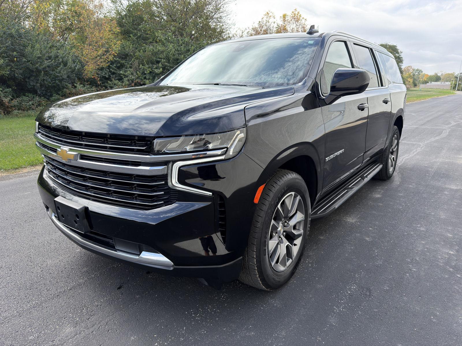 Black 2021 Chevrolet Suburban SUV / Crossover Four-Wheel Drive Automatic