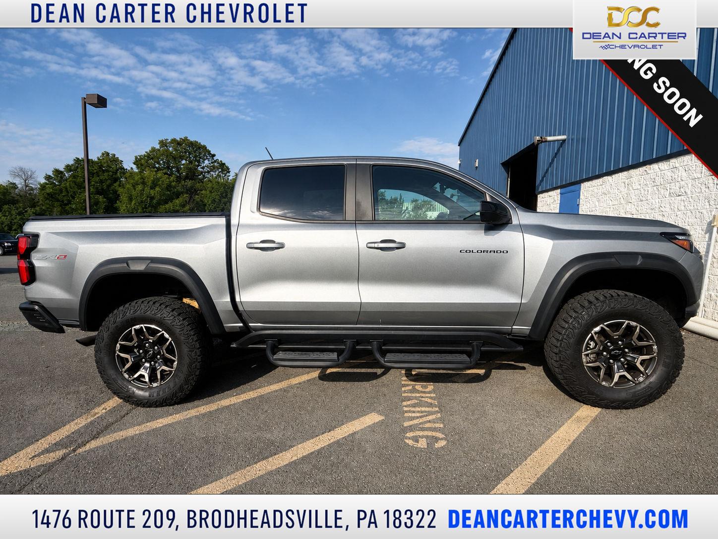 Sterling Gray Metallic 2024 Chevrolet Colorado Pickup Truck Four-Wheel Drive 8-Speed Automatic
