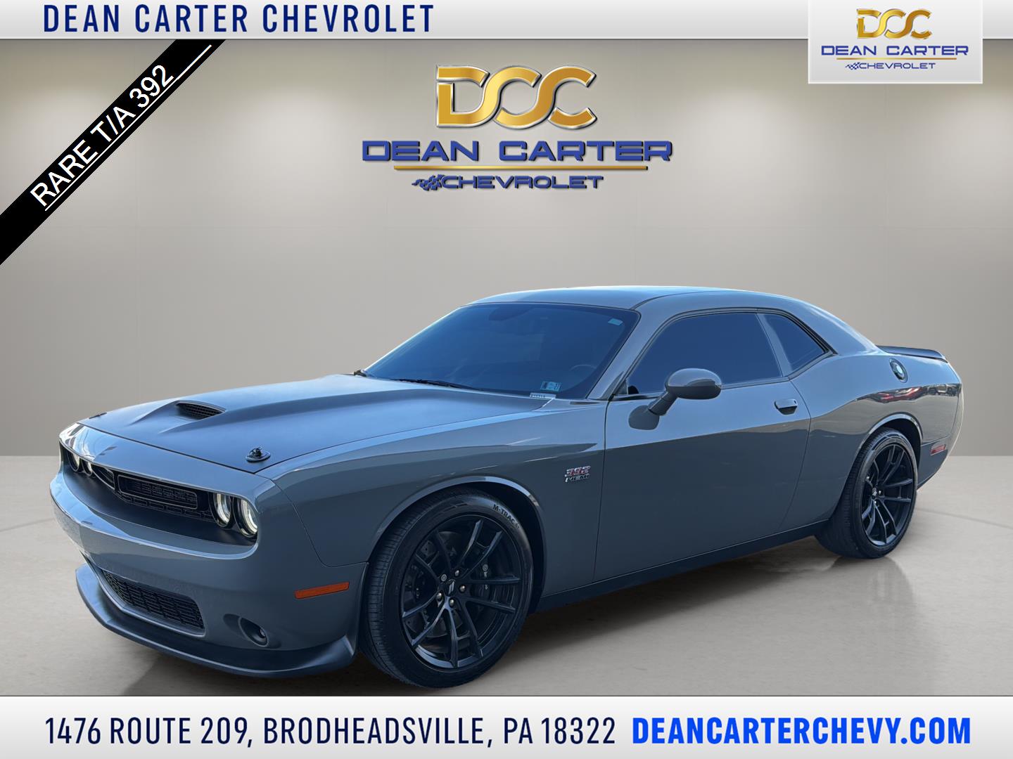 Destroyer Gray Clearcoat 2017 Dodge Challenger T/A 392 RWD Coupe Rear-Wheel Drive 6-Speed Manual