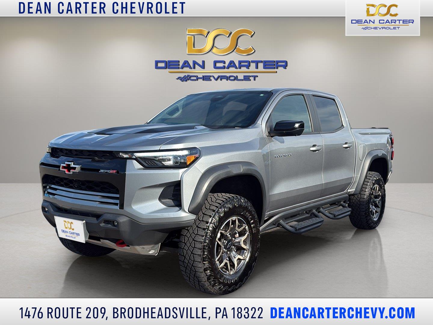 Sterling Gray Metallic 2024 Chevrolet Colorado Pickup Truck Four-Wheel Drive 8-Speed Automatic