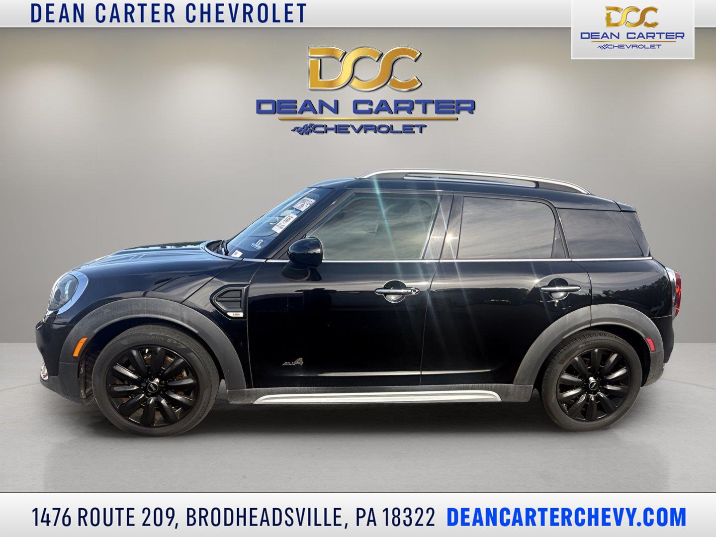 Midnight Black Metallic 2017 MINI Countryman SUV / Crossover All-Wheel Drive 6-Speed Manual