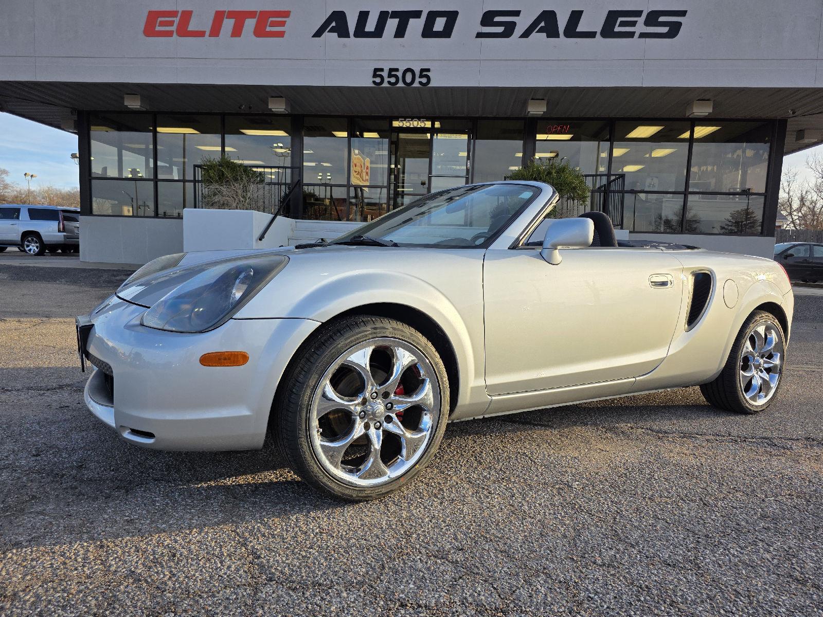 2001 Toyota MR2 Spyder 2 Dr STD Convertible