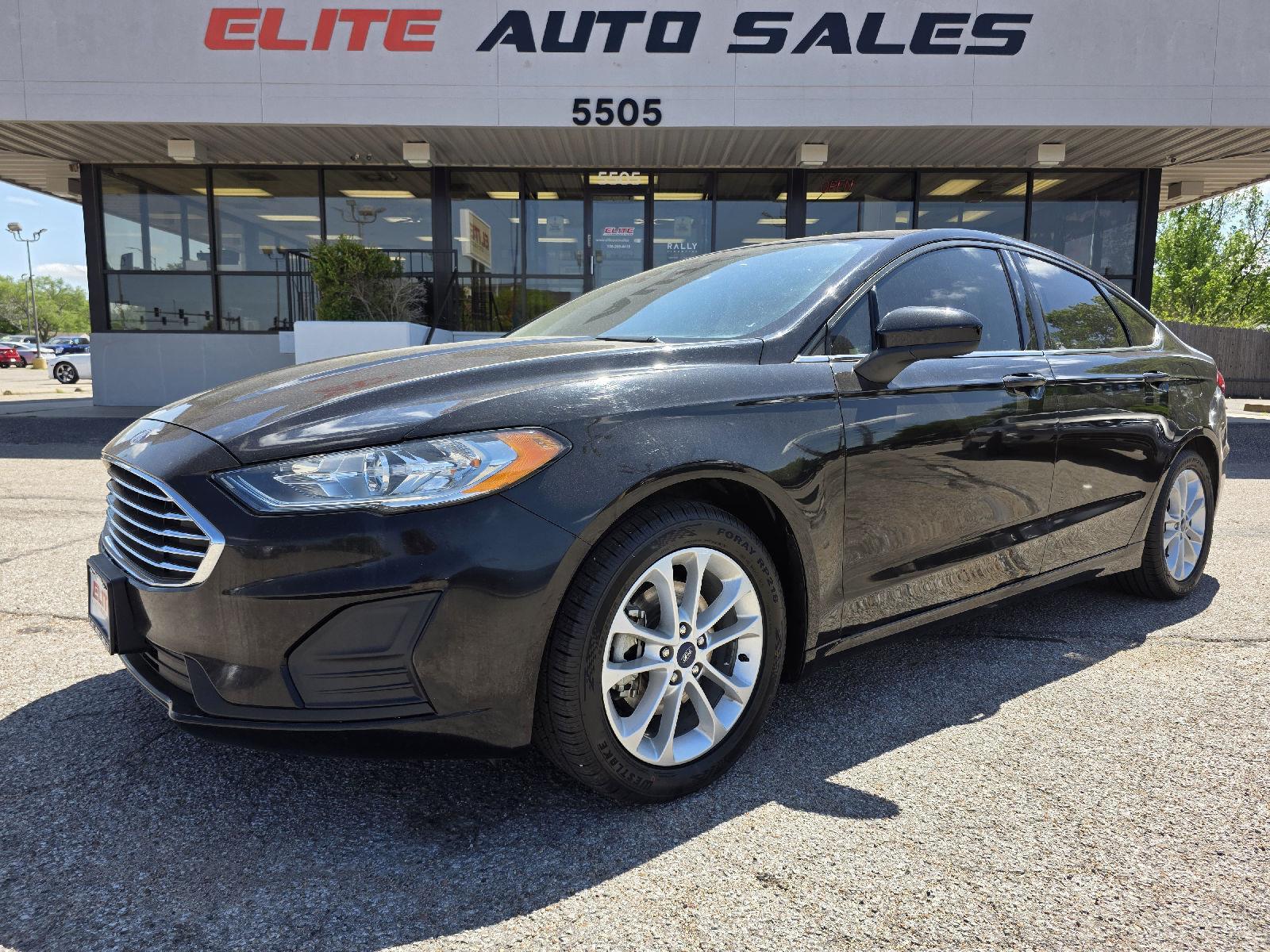 Agate Black 2019 Ford Fusion SE Sedan Front-Wheel Drive Automatic