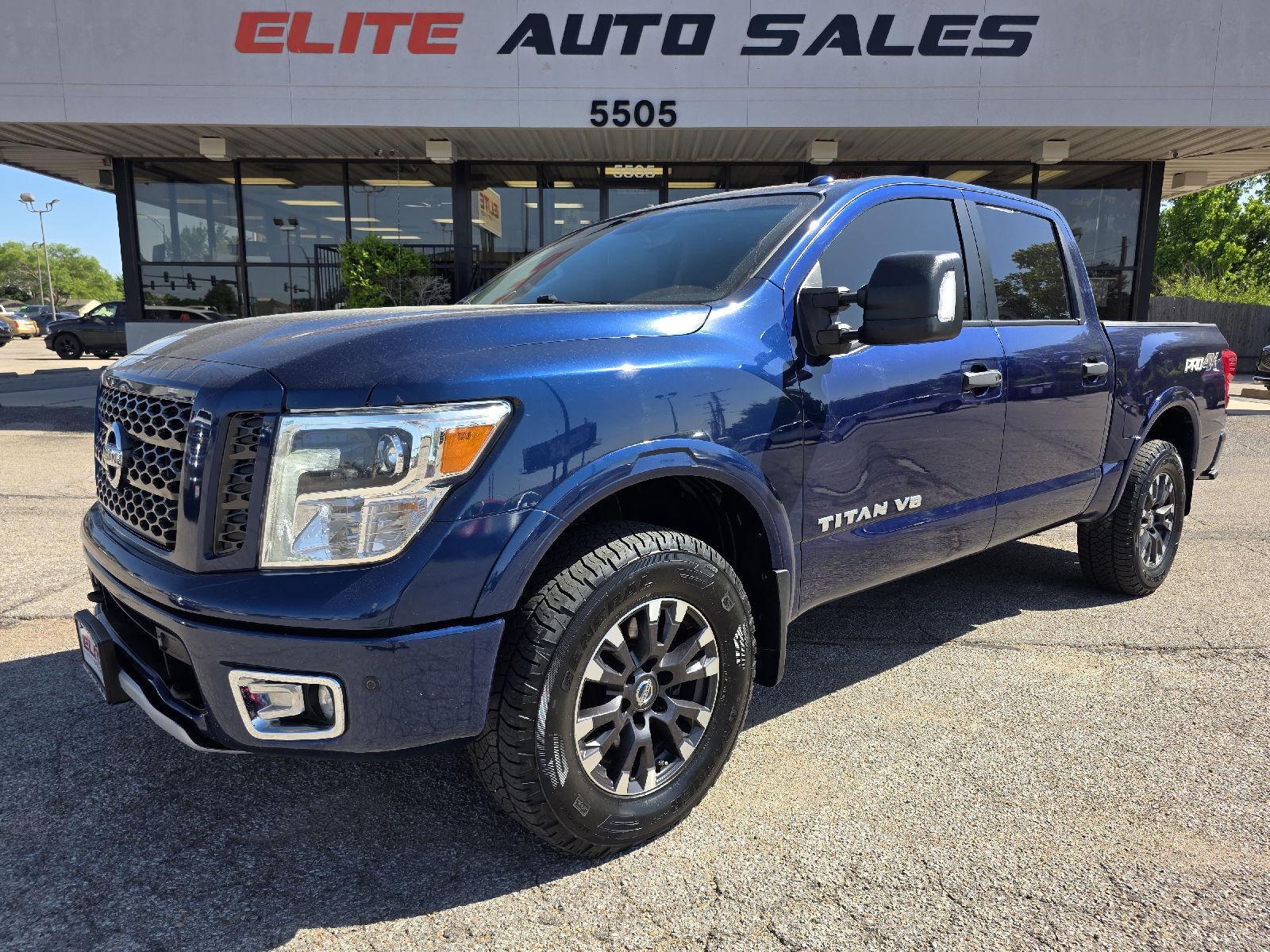 Deep Blue Pearl 2018 Nissan Titan Pickup Truck Four-Wheel Drive Automatic