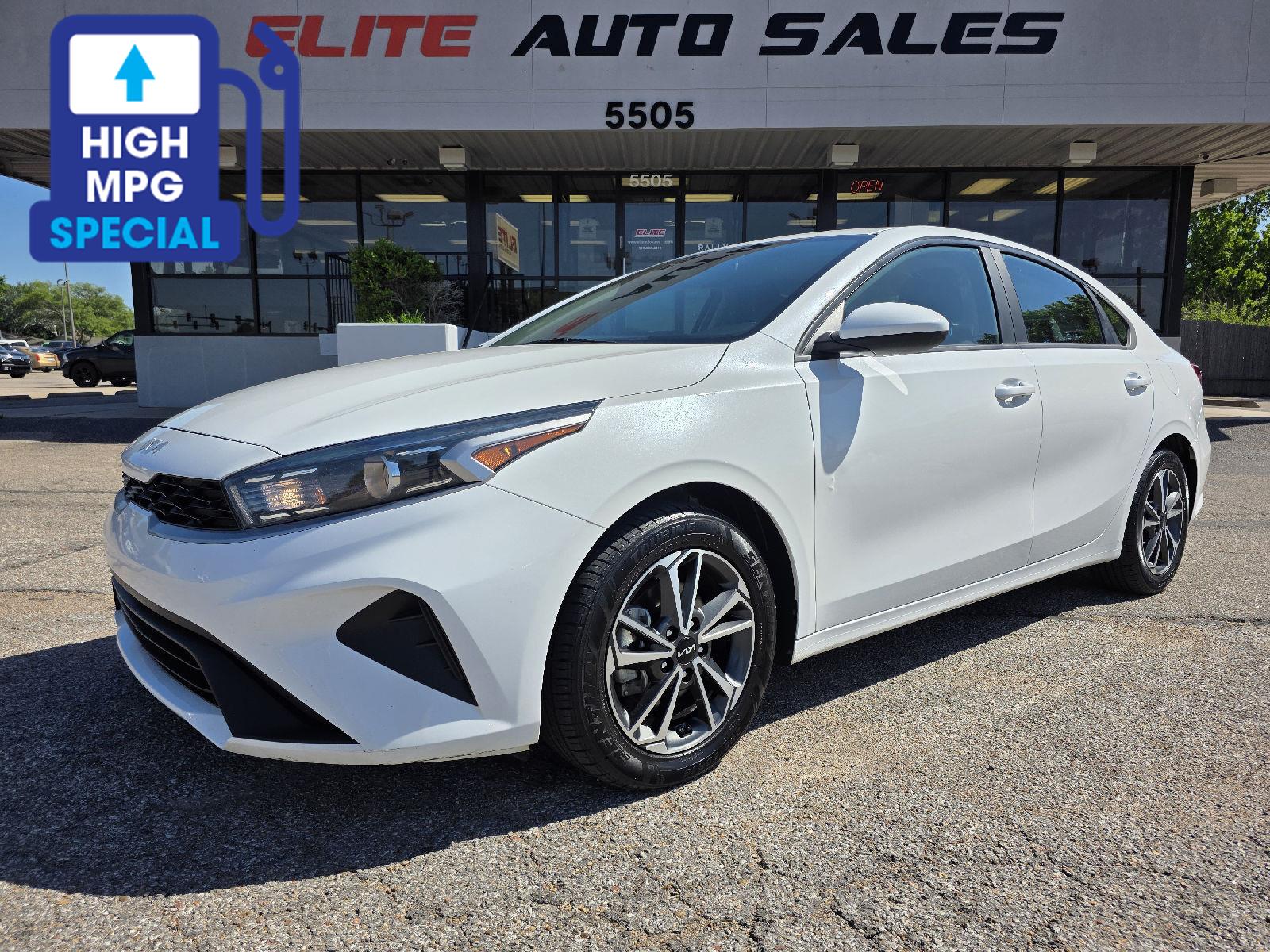 2022 Kia Forte LXS FWD