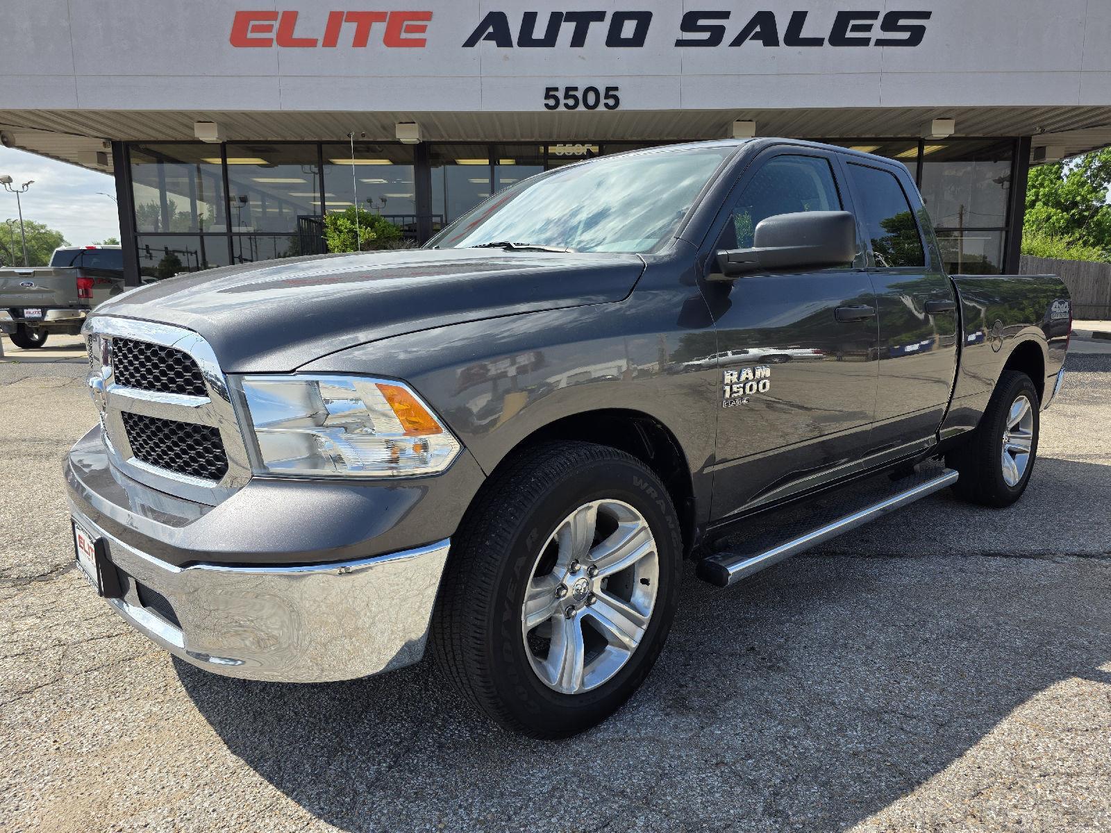 Gray (Granite Crystal Metallic Clearcoat) 2019 RAM 1500 Pickup Truck Four-Wheel Drive 8-Speed Automatic