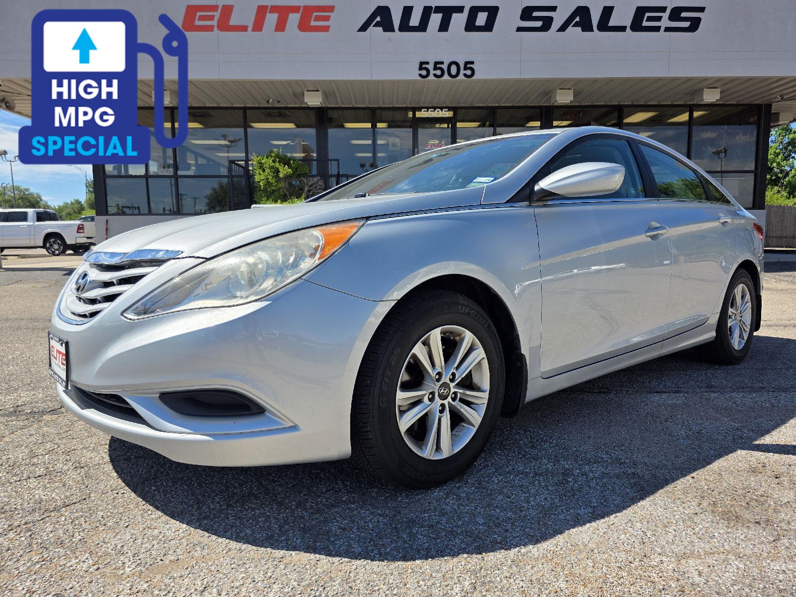  2012 Hyundai Sonata GLS FWD   