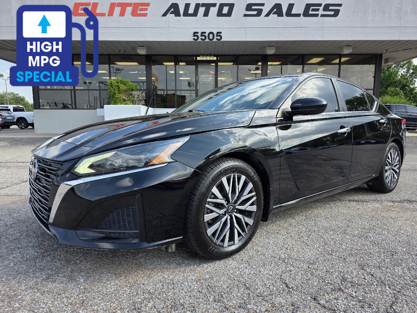 2023 Nissan Altima 2.5 SV FWD