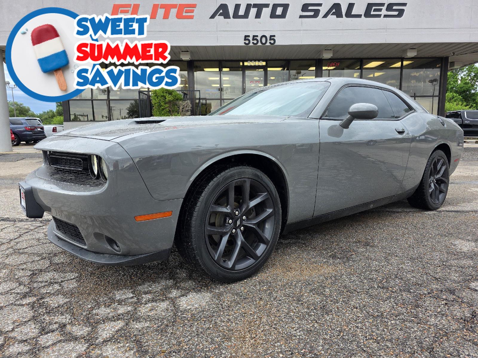 2019 Dodge Challenger SXT RWD