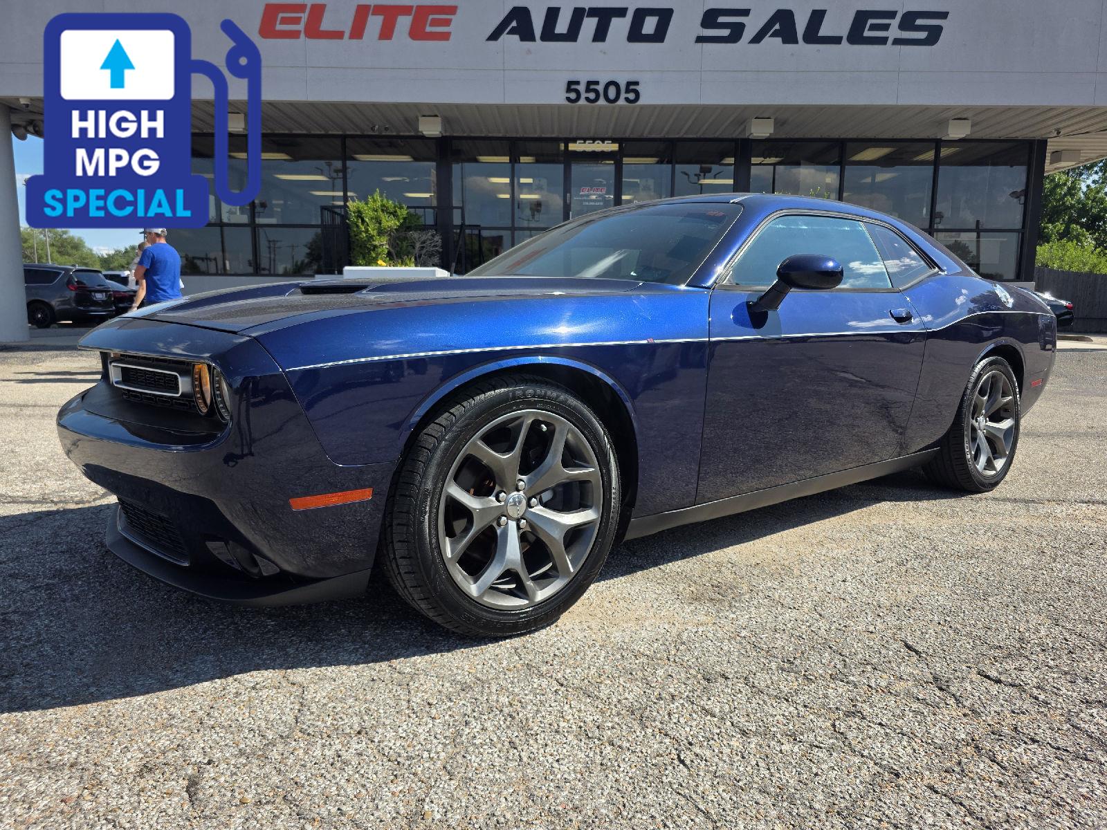 Jazz Blue Pearlcoat 2015 Dodge Challenger Coupe Rear-Wheel Drive 8-Speed Automatic