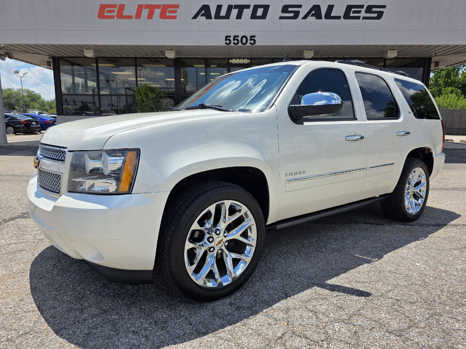 White Diamond Tricoat 2013 Chevrolet Tahoe SUV / Crossover Four-Wheel Drive 6-Speed Automatic