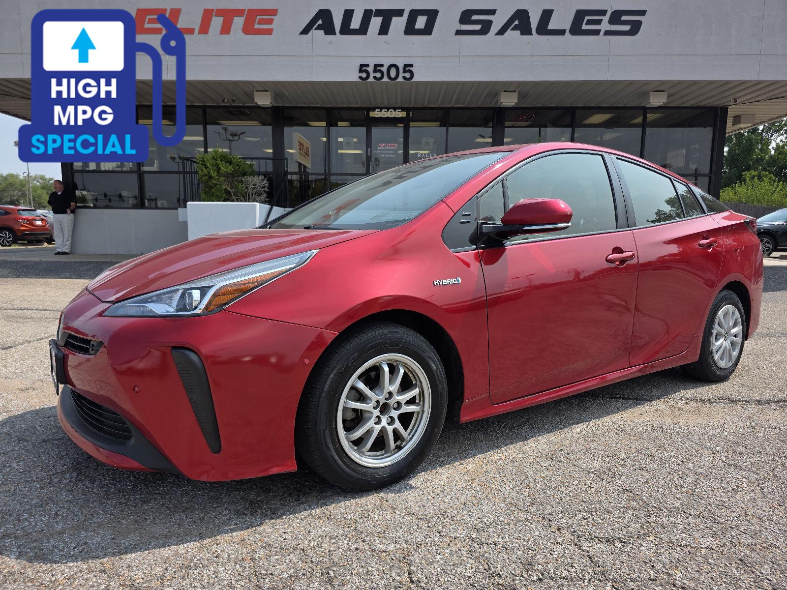 2019 Toyota Prius LE FWD