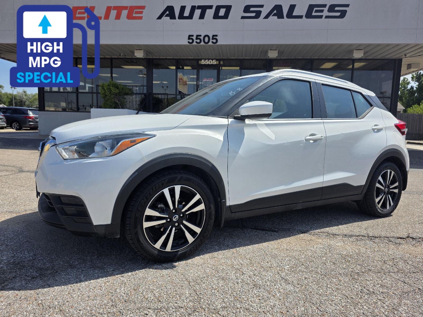  2018 Nissan Kicks SV FWD   